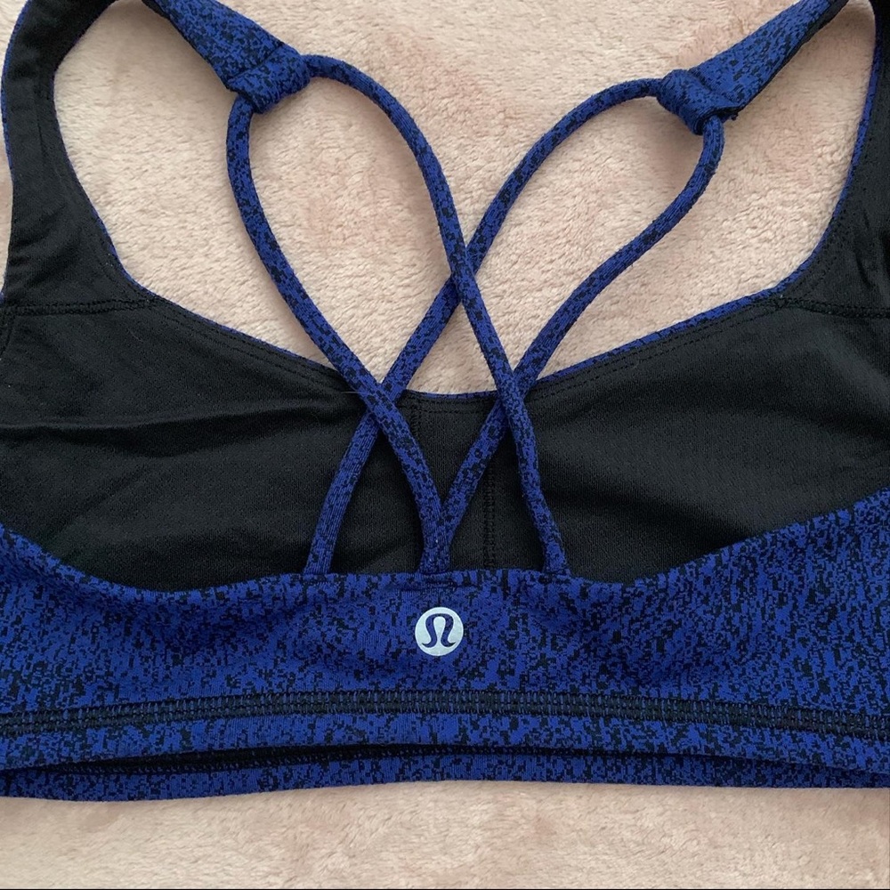 lululemon sports bra
